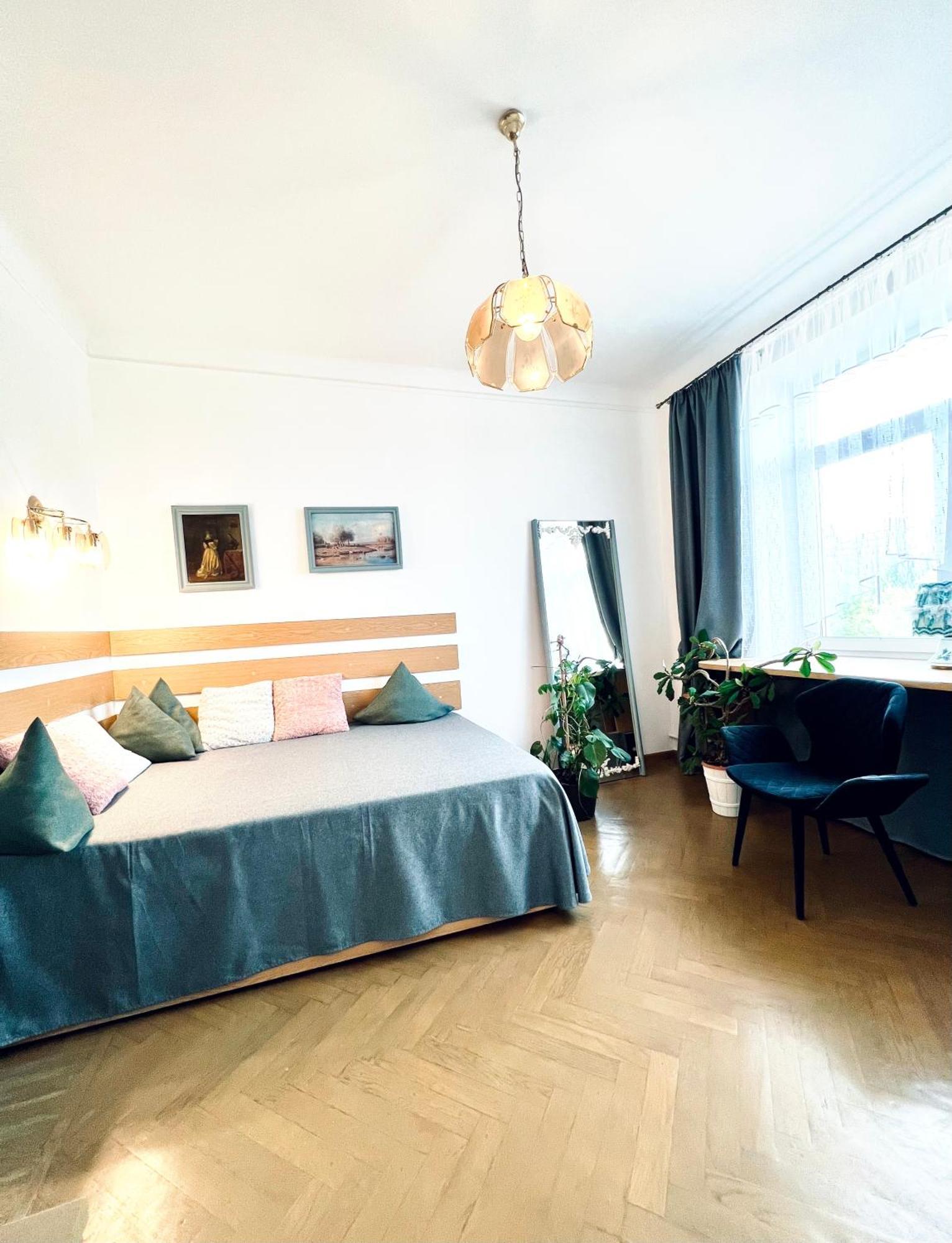 Apartment On Skorykovskyi Lane 4 Dnipro Exterior photo